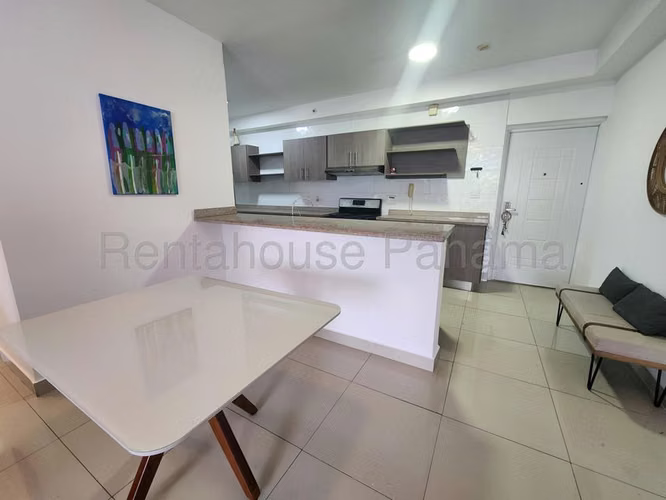vendo apartamento en el cangrejo OF 24-5881