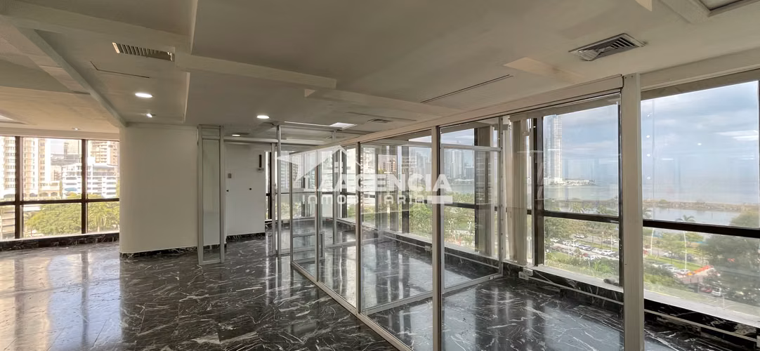 Bella Vista, Bargain Office for Sale - Entire Floor of Offices in BAC Tower