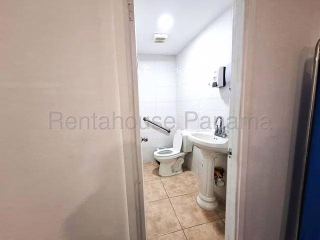 Alquiler local comercial Liberty Plaza JM