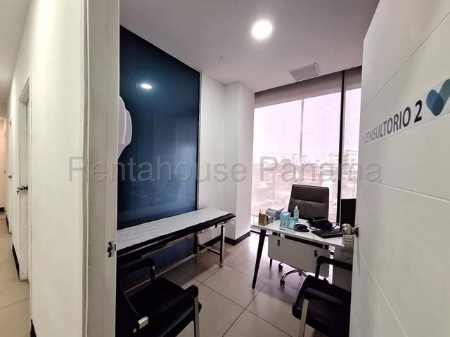 Alquiler local comercial Liberty Plaza JM