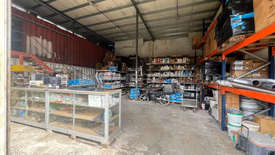 Se Vende Local en Chilibre Centro MDV26-6349