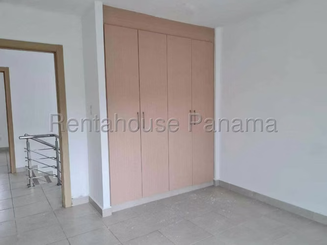 Se Vende Casa en Brisas Del Golf MDV26-2447