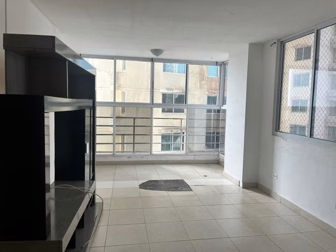 Banco Vende Apartamento en PH DOS MARES VIEW II, Betania - Imagen 3