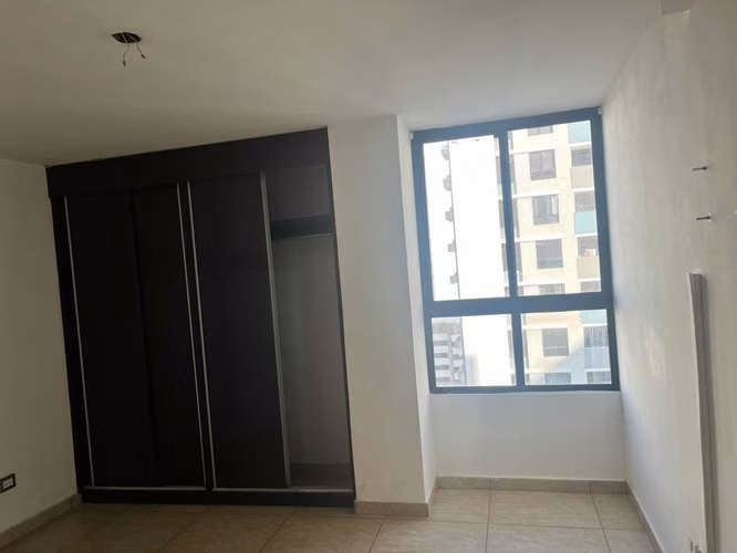 Banco Vende  en PH TERRAZAS DEL REY, Condado del Rey