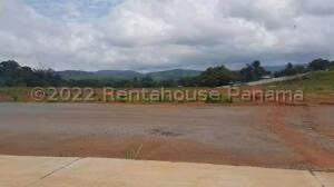 Venta de Terreno con 2864m2 en Las Mañanitas 25-1804SR - Imagen 3