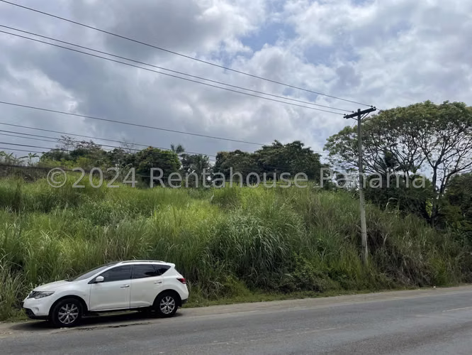 VENTA DE TERRENO EN CHILIBRE CENTRO MCD25-3082