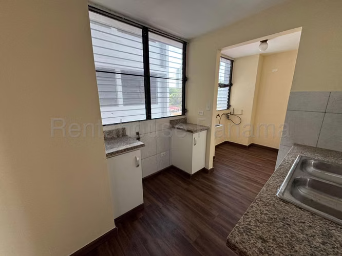 VENTA DE APARTAMENTO EN TORRES DEL SOL II EN HATO PINTADO MCD25-8449