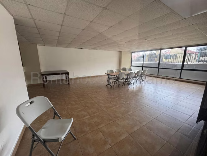 VENTA DE APARTAMENTO EN TORRES DEL SOL II EN HATO PINTADO MCD25-8449