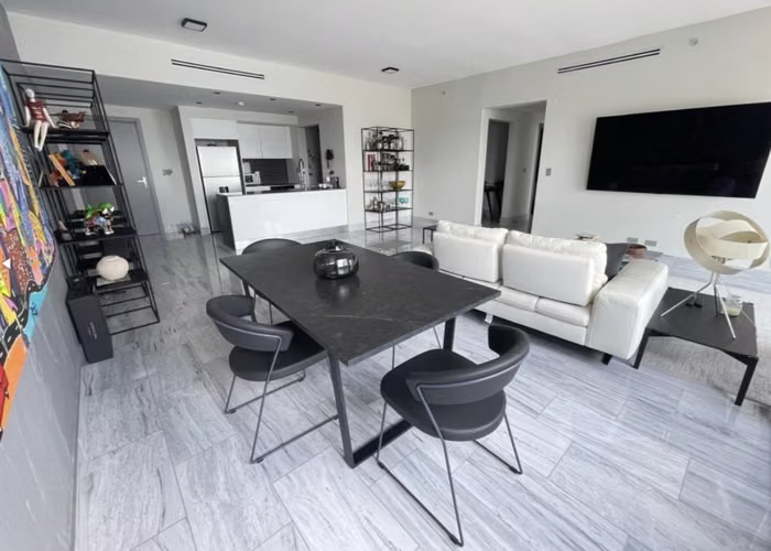 OPORTUNIDAD EN NUOVO ARMANI CASA - APARTAMENTO EN VENTA