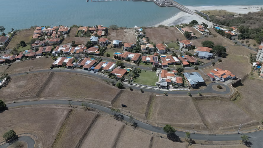 Venta de Terreno en San Carlos , Vista mar - Imagen 3