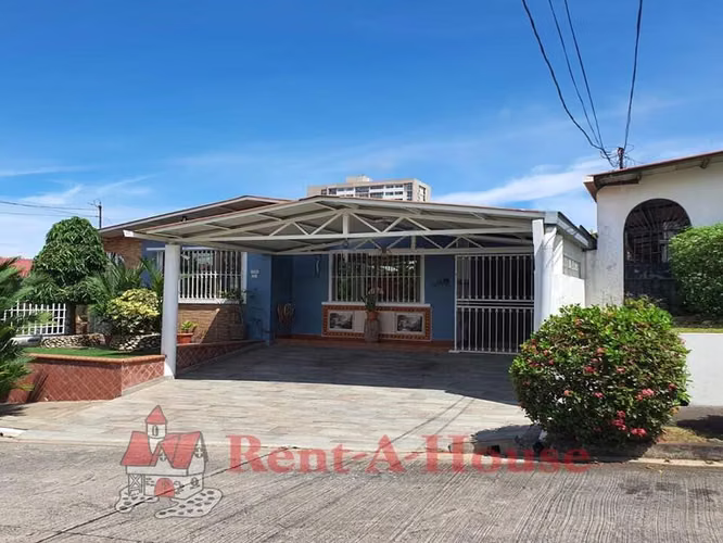 ¡Tu próximo hogar te espera en el corazón de Villa Lucre! MP3083