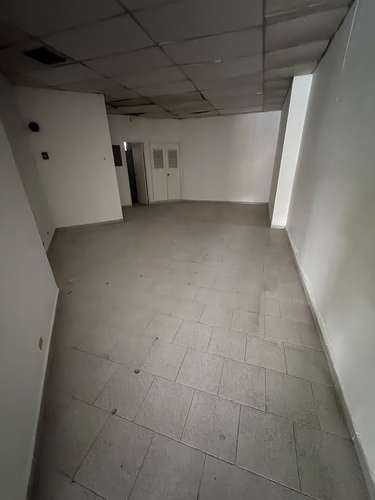 Alquiler local comercial en El Dorado - Local planta baja frente a la calle