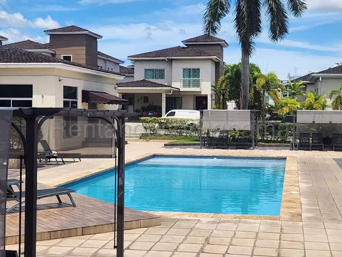Casa en Alquiler en Condado del Rey JG