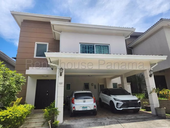 House for Rent in Condado del Rey JG