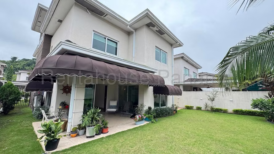 Casa en Venta en Condado del Rey AFC 26-1602
