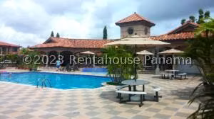 Casa en Venta en Versalles 24jack5222