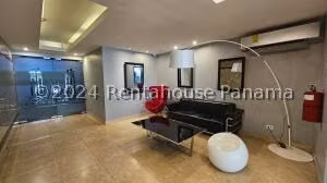 Venta de Apartamento con 172m2 en Costa del Este PH Vertikal 26-6012SR