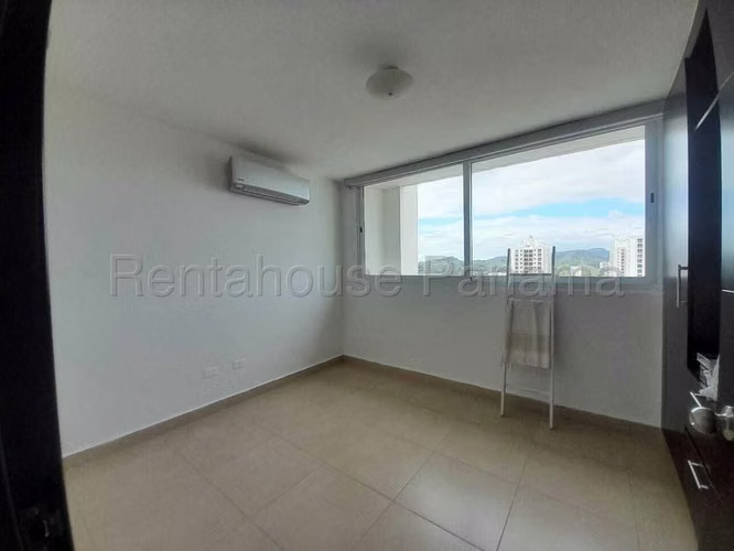 alquilo apartamento amoblado en condado del rey OF 26-4421