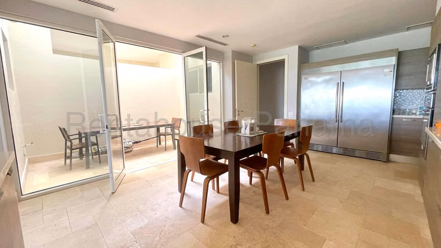 Casa en Venta con Buena Distribucion en Buenaventura 26*5650Mfk