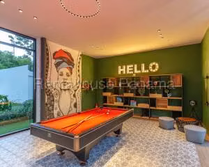 Venta de Apartamento con 202m2 en Costa del Este PH The Regent 26-3920SR