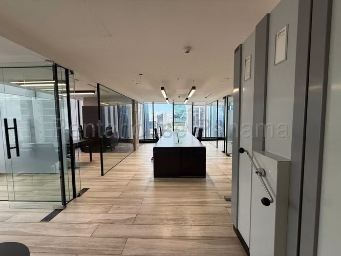 ALQUILER DE OFICINA EN PANAMA BUSINESS HUB OBARRIO HQ