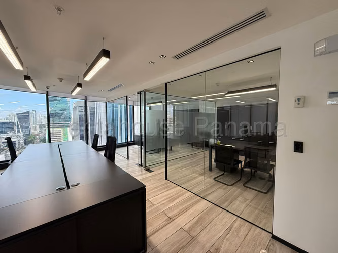 ALQUILER DE OFICINA EN PANAMA BUSINESS HUB OBARRIO HQ