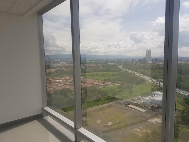 ALQUILER DE OFICINA EN TORRE ANCON COSTA DEL ESTE HQ
