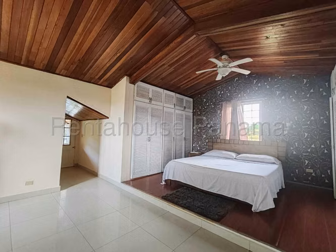 VENTA DE CASA EN CASA LAS LAJAS LAS CUMBRES HQ