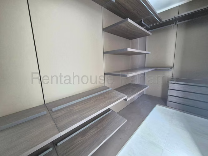 Exclusivo Apartamento en Santa Maria Ph La Maison By Fendi en Venta Mts2: 347.52 PD