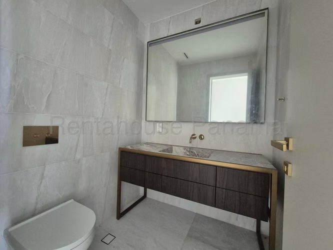 Exclusivo Apartamento en Santa Maria Ph La Maison By Fendi en Venta Mts2: 347.52 PD