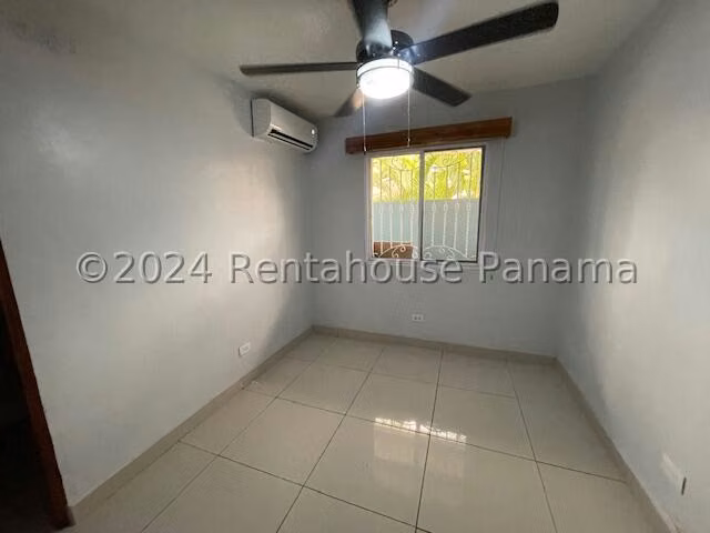 Amplia Casa en Altos de Panama La Riviera en Venta Mts2: 164 PD