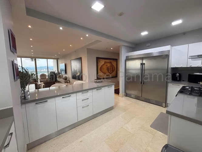 Venta de apartamento en Santa María   AK