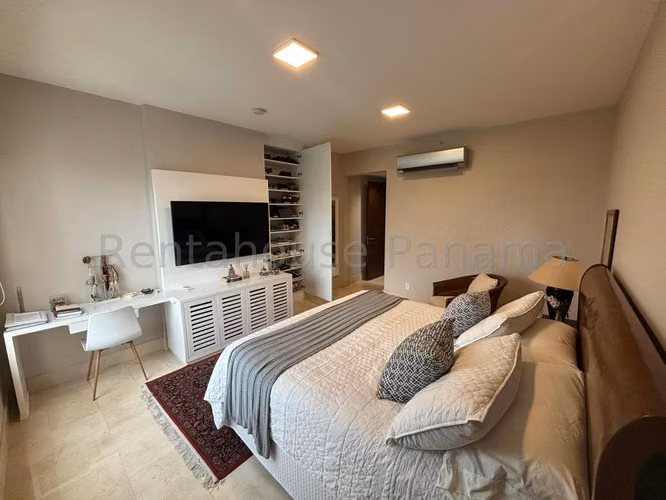 Venta de apartamento en Santa María   AK