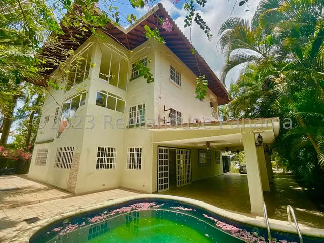 Casa en Venta en Albrook 26YCG3644