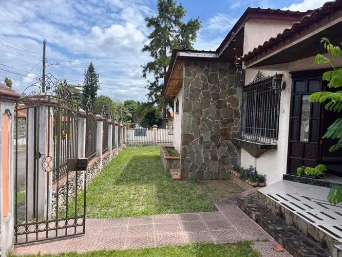 Banco Vende Casa en LOS CIPRESES II, San Miguelito