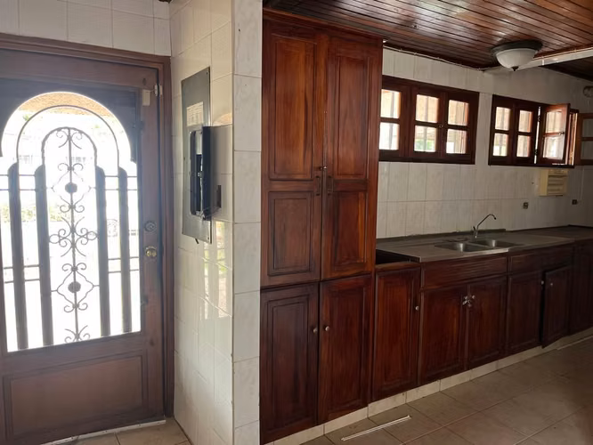 Banco Vende Casa en LOS CIPRESES II, San Miguelito