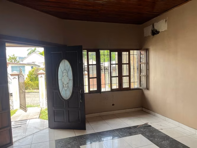 Banco Vende Casa en LOS CIPRESES II, San Miguelito