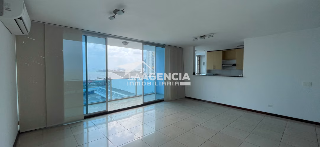 San Francisco, Apartment for Sale in P.H, Cabo Marzo with ocean view