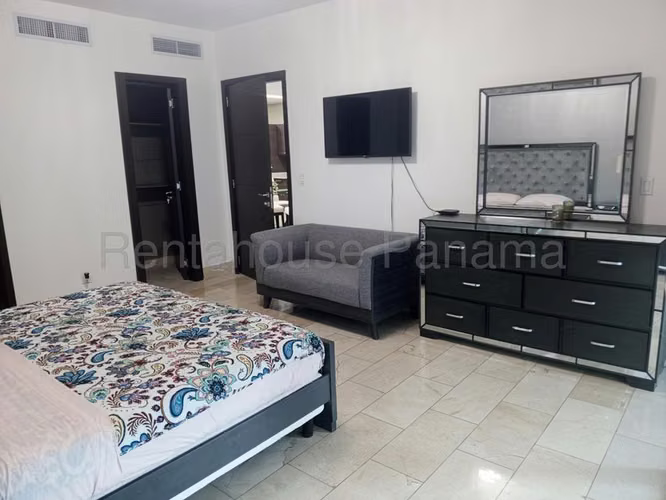 Apartamento Amoblado en Venta en  Grand Tower Punta Pacifica CIG266246