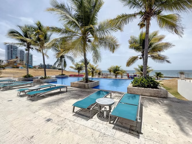 Venta de apartamento de playa en San Carlos PH Casamar