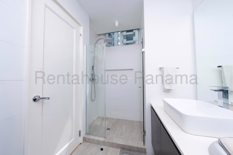 Apartamento en Venta en  Peninsula  Punta Pacifica CIG266149