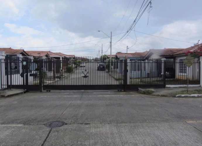 Venta de Casa unifamiliar en Montelimar La Chorrera - Imagen 2