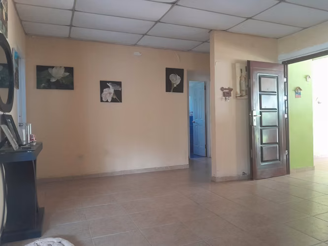 Se Vende  Amplia y Hermosa Casa en Las Cumbre