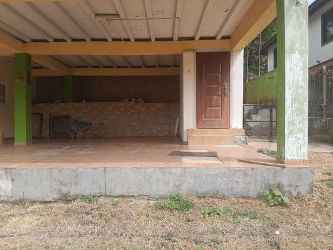 Se Vende  Amplia y Hermosa Casa en Las Cumbre