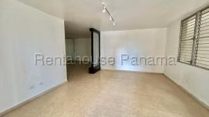 Venta de Apartamento con 168m2 en Marbella PH Girasol 26-6399SR