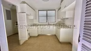 Venta de Apartamento con 168m2 en Marbella PH Girasol 26-6399SR