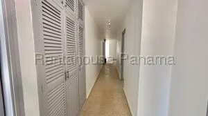 Venta de Apartamento con 168m2 en Marbella PH Girasol 26-6399SR
