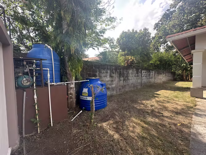 SE ALQUILA CASA AMPLIA Y CERCADA EN RESIDENCIAL EXCLUSIVO DE DAVID - Imagen 19