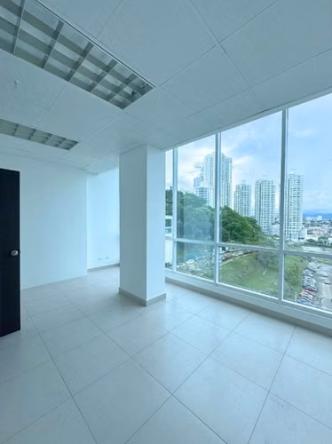 Alquiler de Oficina en Vía Transístmica, Edison Corporate Center, 60m2