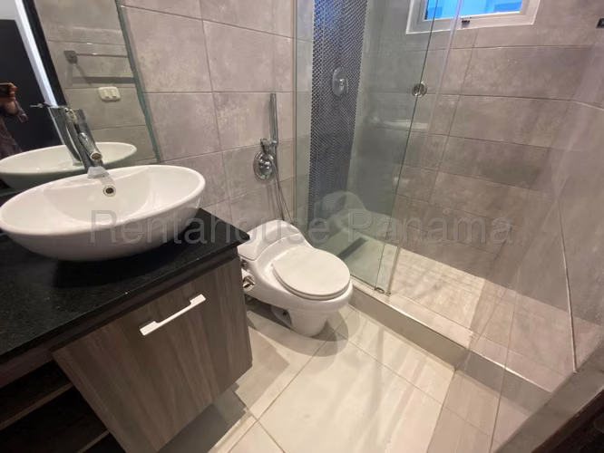 Se Vende Apartamento en San Francisco LA26-5636